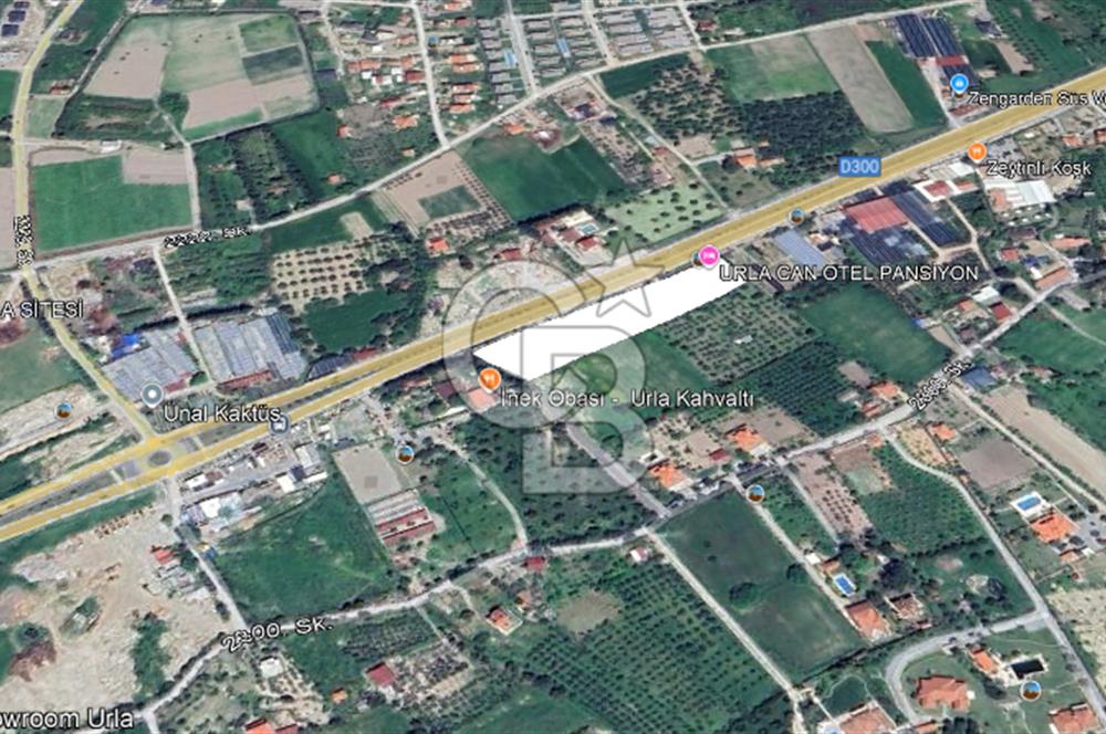 Urla İzmir asfaltı cepheli 7 dönüm satılık arazi