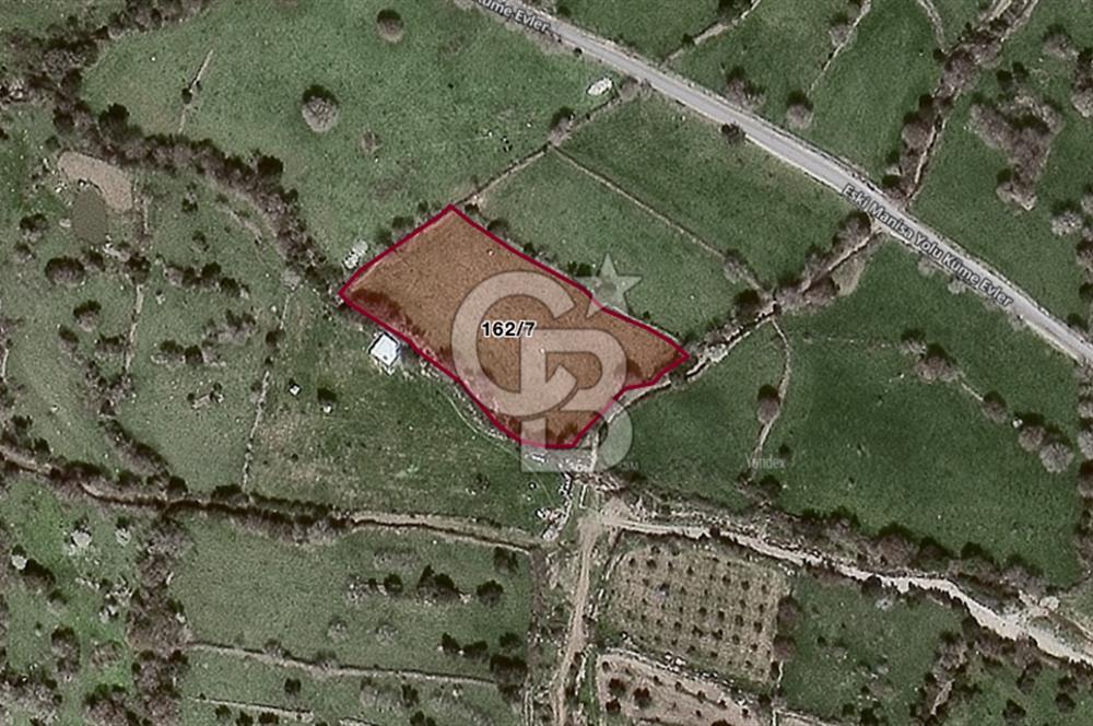ALİAĞA KARAKUZU KÖYÜNDE 4700 M² TARLA
