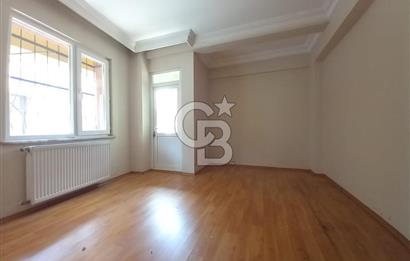 HALİÇ'e YÜRÜME MESAFESİNDE/SİLAHTARAĞA MH.'de/BARBEKÜ ŞÖMİNELİ/MERKEZİ 2+1 EV
