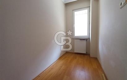 HALİÇ'e YÜRÜME MESAFESİNDE/SİLAHTARAĞA MH.'de/BARBEKÜ ŞÖMİNELİ/MERKEZİ 2+1 EV