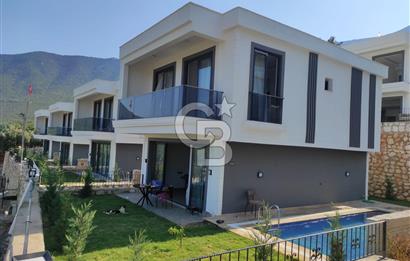 ANTALYA FİNİKE MANZARALI 3+1 SATILIK VİLLA 