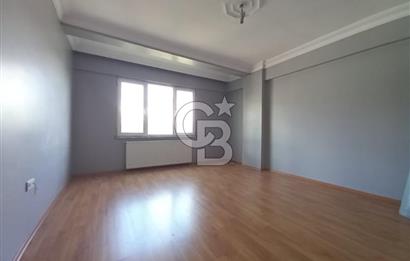 HALİÇ'e YÜRÜME MESAFESİNDE/SİLAHTARAĞA MH.'de/BARBEKÜ ŞÖMİNELİ/MERKEZİ 2+1 EV