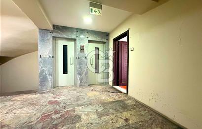 İzmir Çankaya'da Mobilyalı Mutfak WCli 2+1 Satılık Ofis