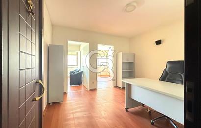 İzmir Çankaya'da Mobilyalı Mutfak WCli 2+1 Satılık Ofis