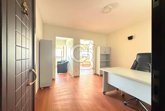 İzmir Çankaya'da Mobilyalı Mutfak WCli 2+1 Satılık Ofis
