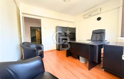 İzmir Çankaya'da Mobilyalı Mutfak WCli 2+1 Satılık Ofis
