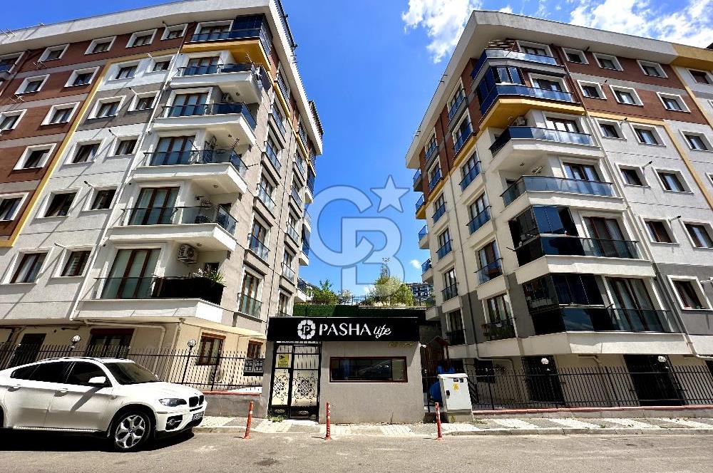 Esatpaşa Mah. Pasha Life Sitesinde Satılık 2+1 Daire