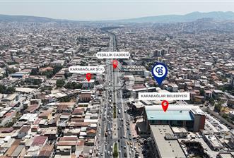 Karabağlar Cennetoğlu Mahallesinde Satılık 4 katlı Ticari Bina