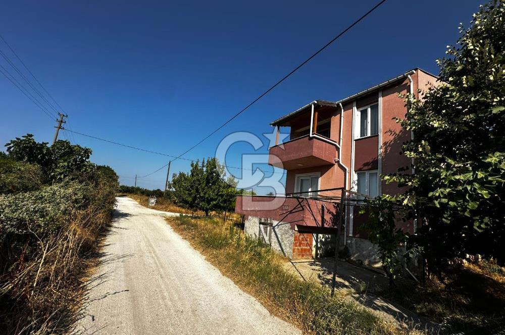 LAPSEKİ ÇARDAK DA HEMEN İNŞAAT YAPILABİLİR YATIRIMLIK 270m2 ARSA