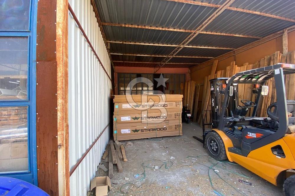 AYVALIK ATATÜRK SANAYİ SİTESİNDE 2 DÜKKAN 220M²