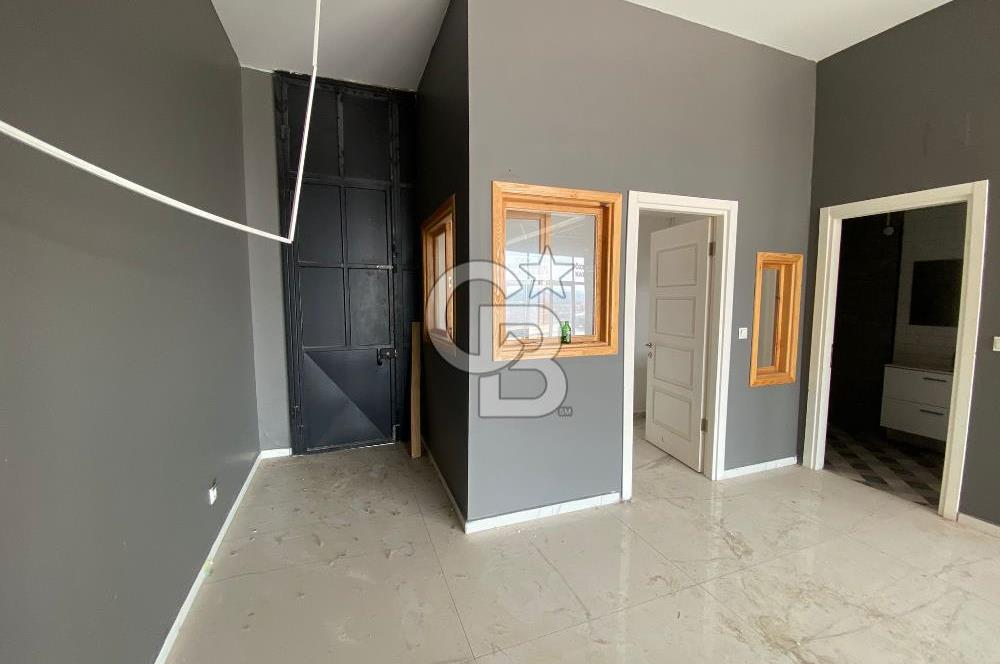 KİRALIK 175 m² CADDE ÜSTÜ TABELALIK DÜKKAN