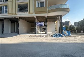 COLDWELL BANKER'den FAHRİ K. ANA CADDE de 420m² KİRALIK İŞ YERİ