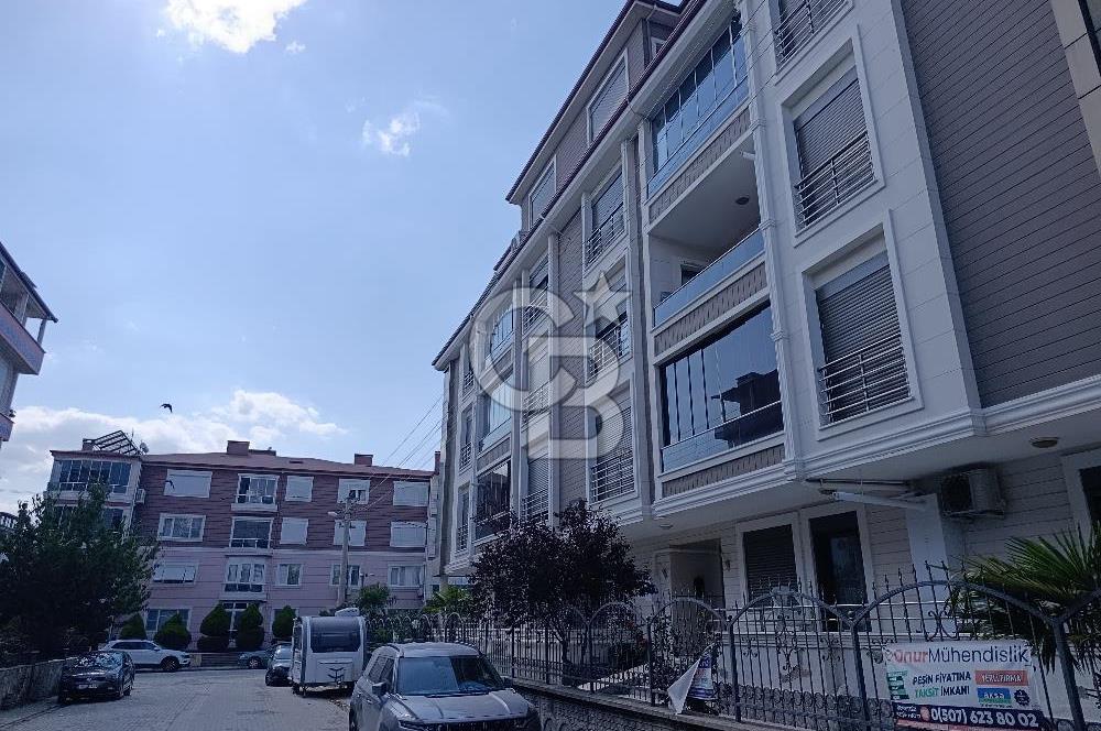 Edremit Akçay Sarıkız Frezya Evleri'nde Satılık 3+1 Daire 