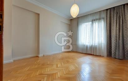 SUADİYE CAD.ÇOK YAKIN 4+1 BAKIMLI MÜKEMMEL ARA KAT
