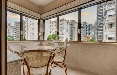 SUADİYE CAD.ÇOK YAKIN 4+1 BAKIMLI MÜKEMMEL ARA KAT