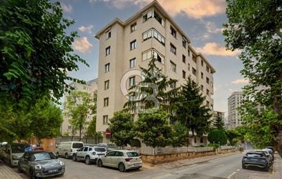 SUADİYE CAD.ÇOK YAKIN 4+1 BAKIMLI MÜKEMMEL ARA KAT