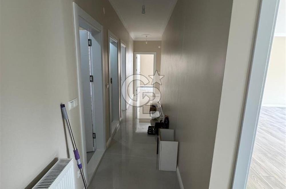 MAÇKA'DA ÇOK İYİ KONUMDA KİRALIK 3+1 DAİRE