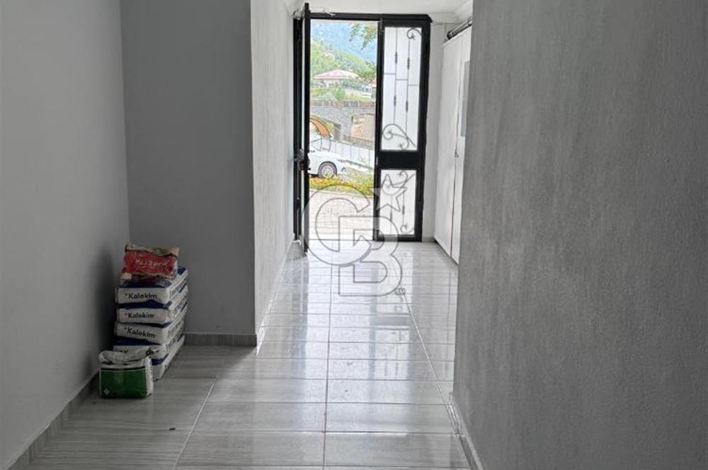 MAÇKA'DA ÇOK İYİ KONUMDA KİRALIK 3+1 DAİRE