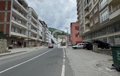 MAÇKA'DA ÇOK İYİ KONUMDA KİRALIK 3+1 DAİRE