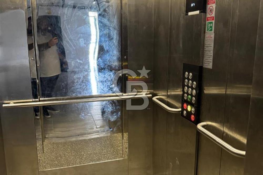 MAÇKA'DA ÇOK İYİ KONUMDA KİRALIK 3+1 DAİRE