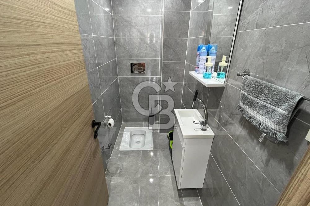 KARTEPE İSTASYON'DA E.BANYOLU 4+1 ÇATI DUBLEKS SATILIK DAİRE