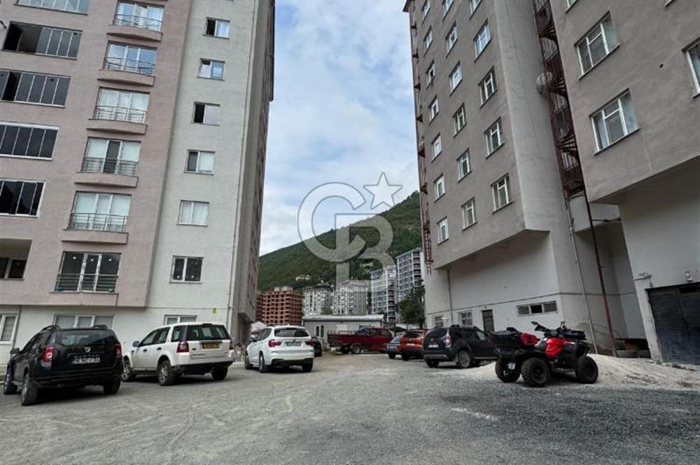 MAÇKA'DA ÇOK İYİ KONUMDA KİRALIK 3+1 DAİRE