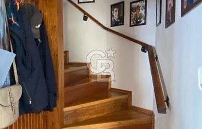 Çandarlı Deniz Kabuğu Sitesinde 2+1 Villa 
