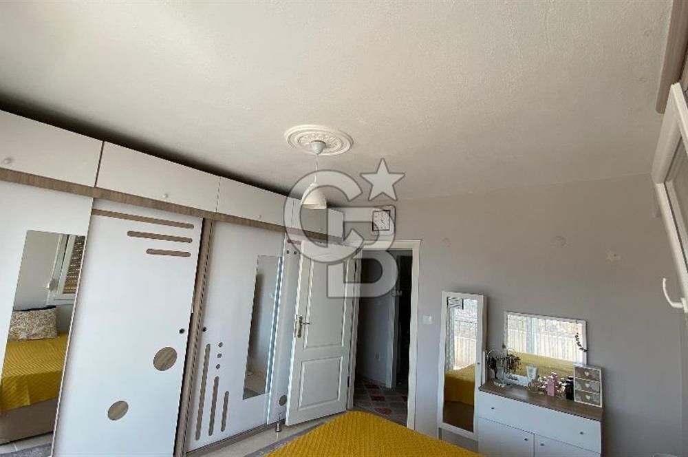 Çandarlı Deniz Kabuğu Sitesinde 2+1 Villa 
