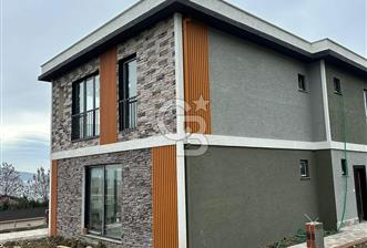 Lapseki Kemiklialan da boğaz ve köprü manzaralı 2+1 Lüks Villa