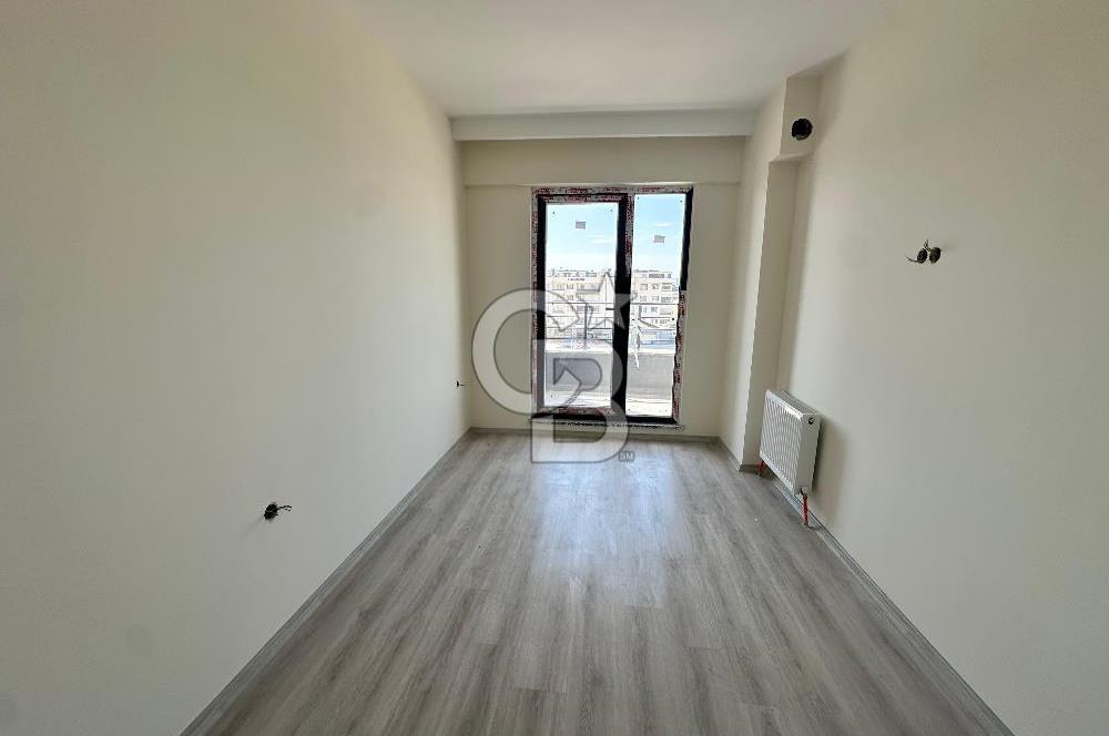ÇANAKKALE HAMİDİYE MAHALLESİNDE BOĞAZ MANZARALI SATILIK 3+1 DAİRE