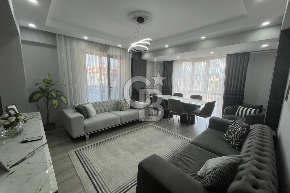 KARTEPE İSTASYON'DA E.BANYOLU 4+1 ÇATI DUBLEKS SATILIK DAİRE
