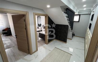 KARTEPE İSTASYON'DA E.BANYOLU 4+1 ÇATI DUBLEKS SATILIK DAİRE
