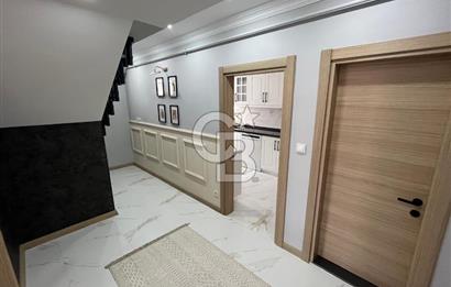 KARTEPE İSTASYON'DA E.BANYOLU 4+1 ÇATI DUBLEKS SATILIK DAİRE