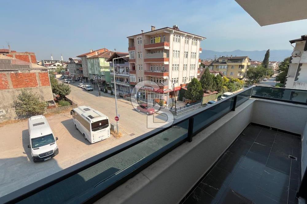 KARTEPE İSTASYON'DA E.BANYOLU 4+1 ÇATI DUBLEKS SATILIK DAİRE
