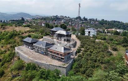 TRABZON SOĞUKSU'DA VADİ VE DENİZ MANZARALI SIFIR İKİZ VİLLALAR