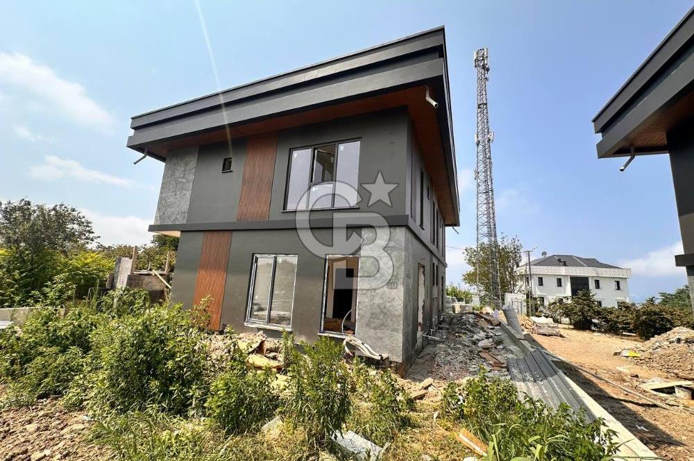 TRABZON SOĞUKSU'DA VADİ VE DENİZ MANZARALI SIFIR İKİZ VİLLALAR