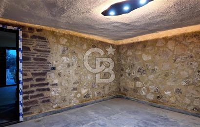 ŞAKRAN RUMDERESİ MEVKİSİNDE 8.430 M2 ZEYTİNLİK İÇERİSİNDE VİLLA