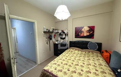 BOSTANLI SAHİLE 50 MT MESAFEDE SATILIK 2+1 BAKIMLI DAİRE