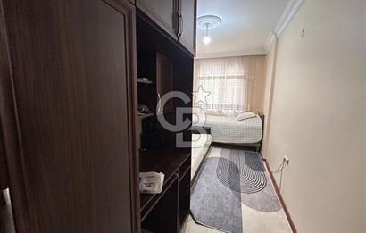 Sancaktepe Merve Mah.'de 3+1 120m² Ara Kat Satılık Daire