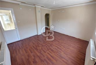 Bayraklı'da Kiralık 2+1 Merkezi konumda Ön Cephe Daire