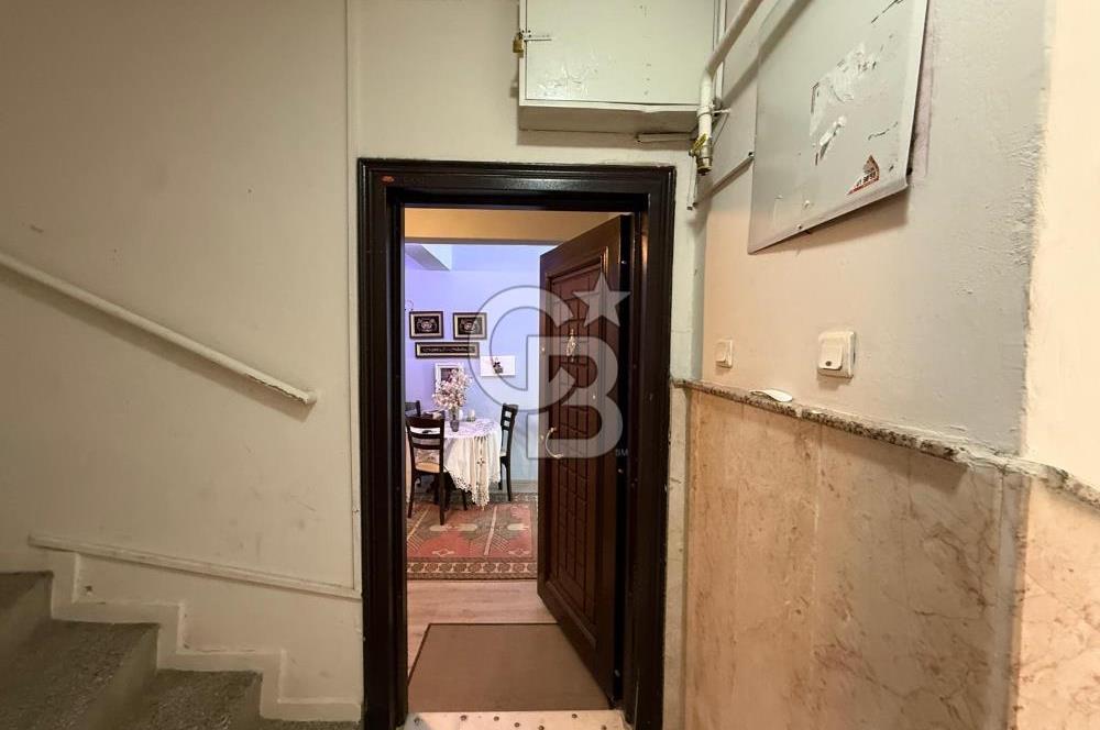 BOSTANLI SAHİLE 50 MT MESAFEDE SATILIK 2+1 BAKIMLI DAİRE