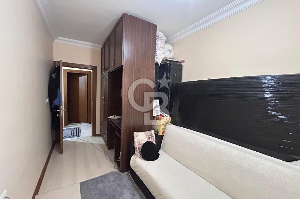 Sancaktepe Merve Mah.'de 3+1 120m² Ara Kat Satılık Daire