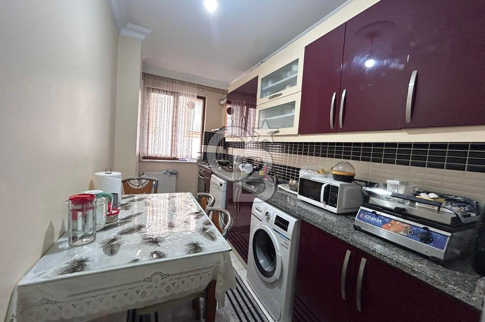 Sancaktepe Merve Mah.'de 3+1 120m² Ara Kat Satılık Daire