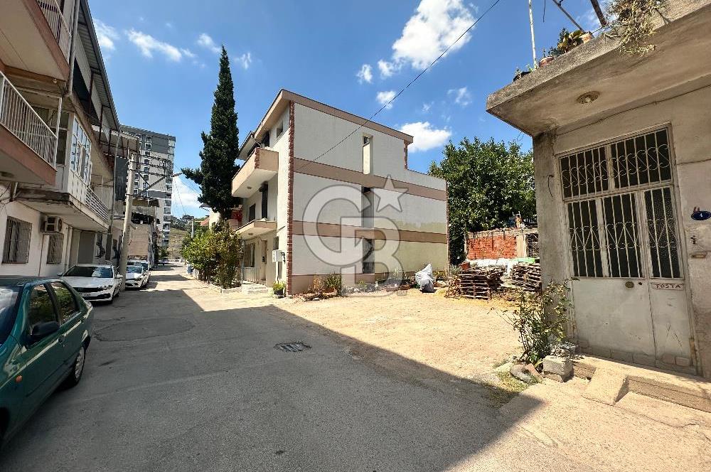 İzmir Örnekköy’de Satılık 124m2 Arsa 