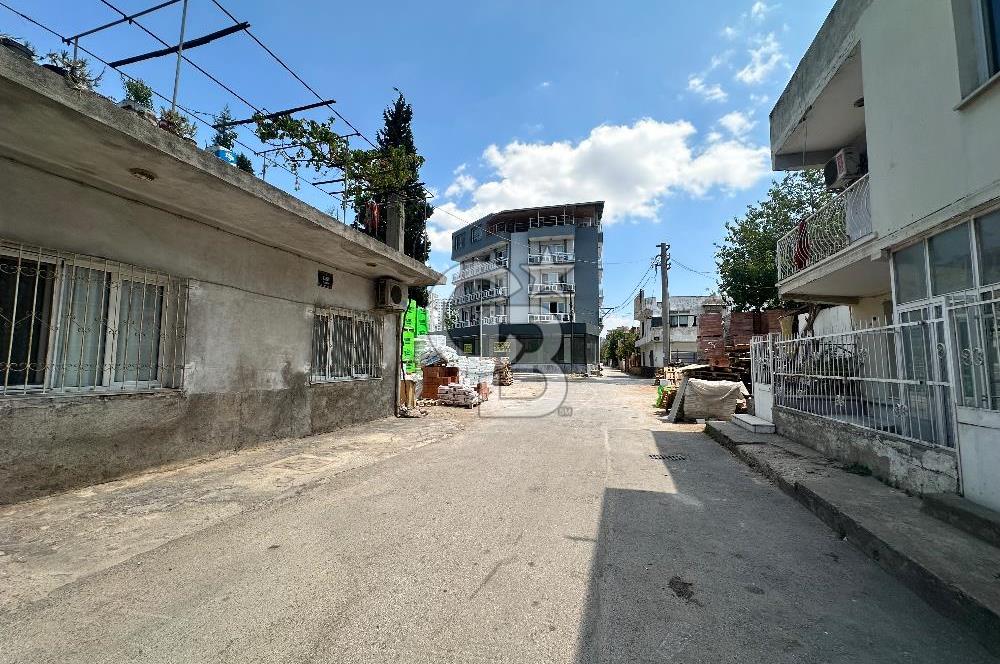 İzmir Örnekköy’de Satılık 124m2 Arsa 