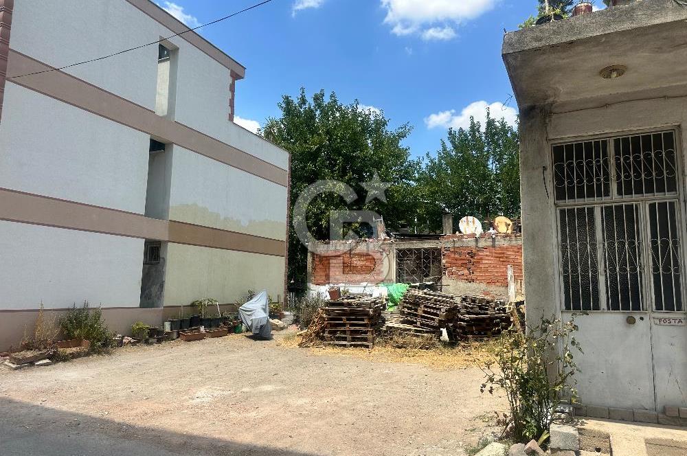 İzmir Örnekköy’de Satılık 124m2 Arsa 