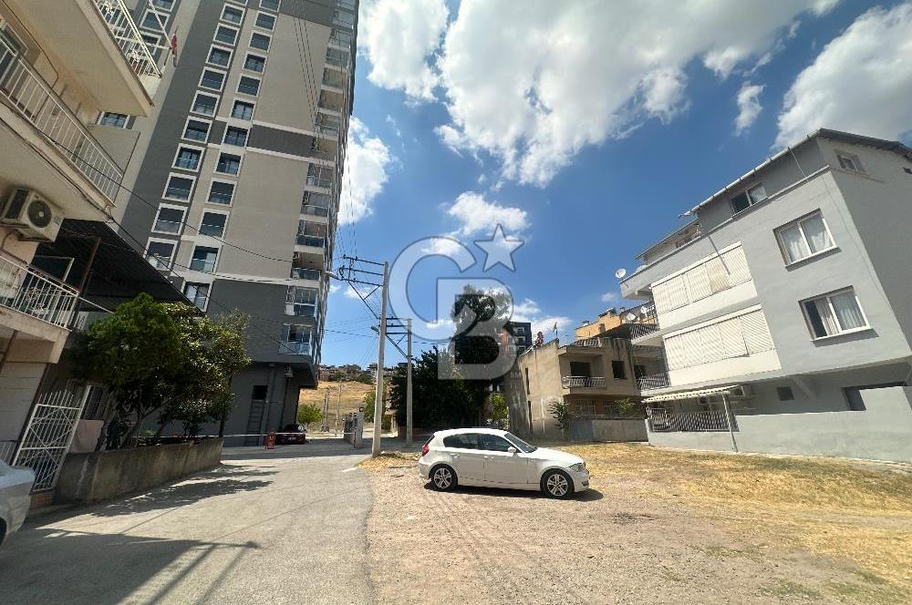 Karşıyaka Örnekköy’de 131m2 Satılık Arsa