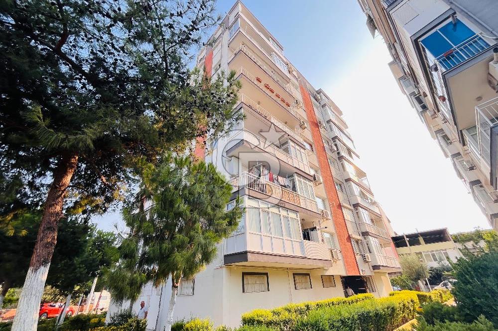 Bayraklı Tepekule Mahallesi Park Cepheli Ferah Satılık 3+1 Daire 