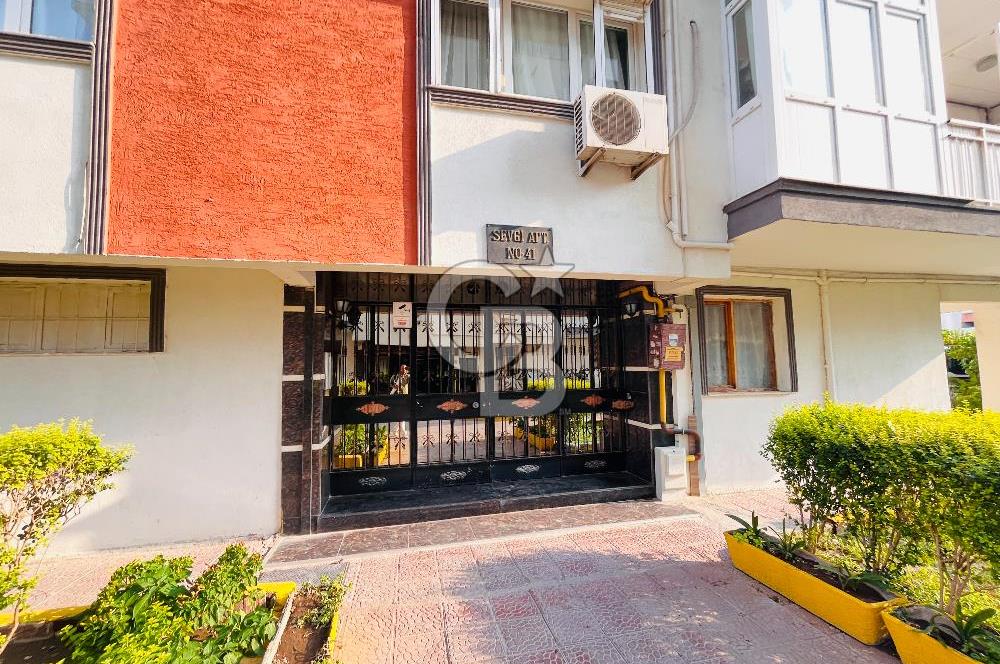 Bayraklı Tepekule Mahallesi Park Cepheli Ferah Satılık 3+1 Daire 
