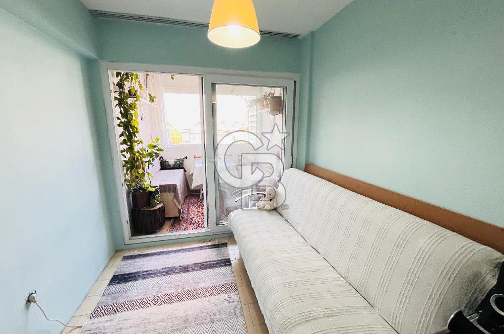 Bayraklı Tepekule Mahallesi Park Cepheli Ferah Satılık 3+1 Daire 
